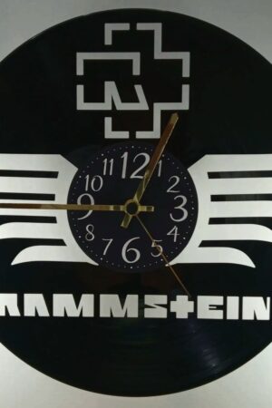 Vinylové hodiny Rammstein 3 www.vinylclock.cz a www.vinylovehodiny.cz